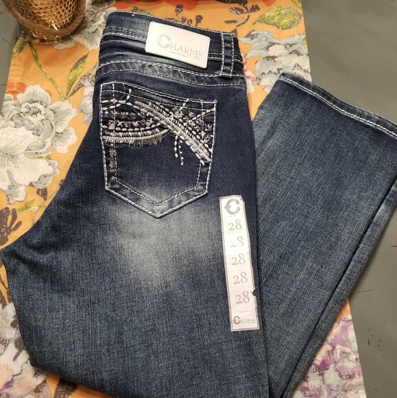 New with tags, cute capris pants - Picture 1 of 3